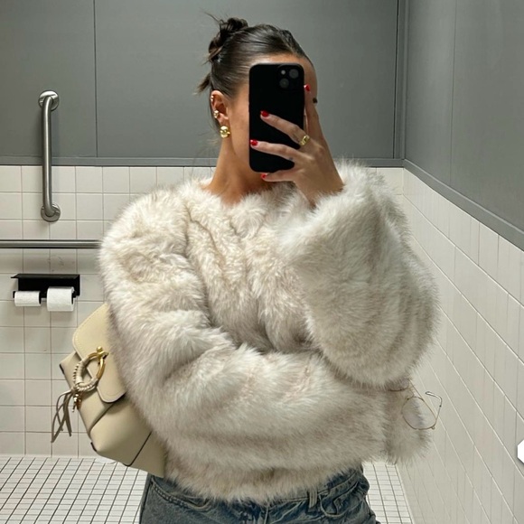 SOLD OUT - Picture 5 of 5